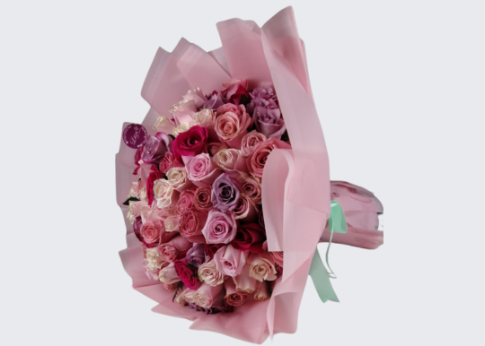Ramo Barbie de 100 rosas