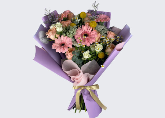 Ramo Aurora con Rosas y Gerberas