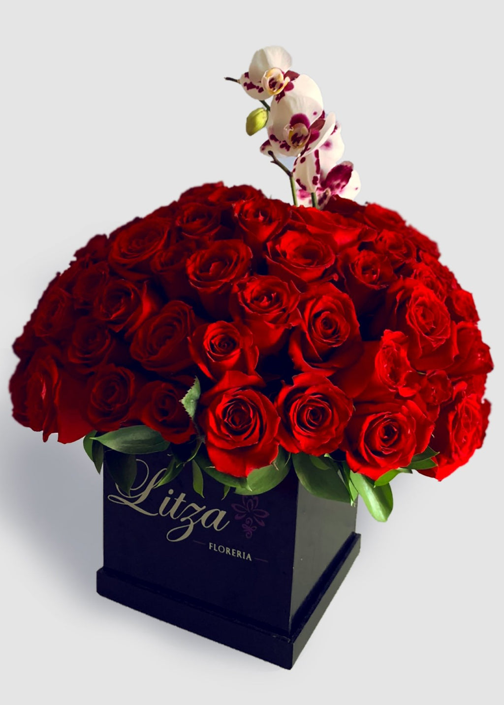 120 Rosas con Orquideas en caja negra Marca Litza Floreria