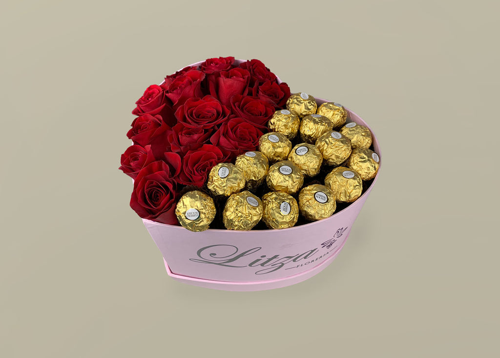Corazón Ferrero (Arreglo de Flores con Chocolates Ferrero)